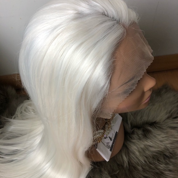 ?  KAT 26” WHITE  BLONDE STRAIGHT LACE FRONT NEW main image 6